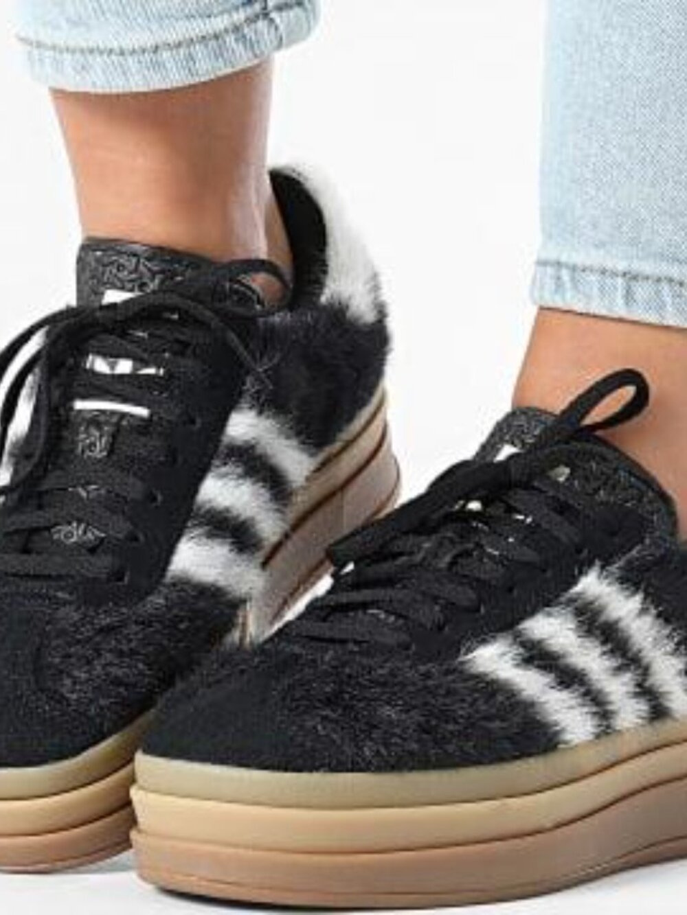 ✨ adidas Gazelle Bold Furry Platform Sneakers Black Cream Size 8
